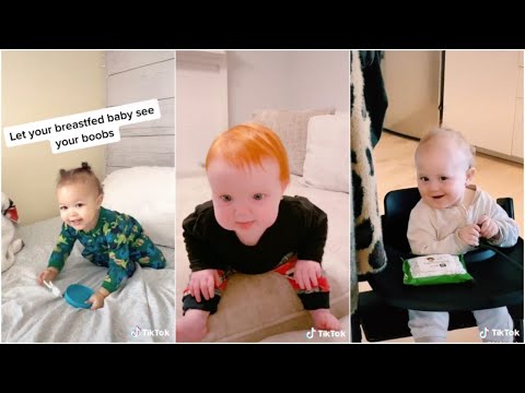 μαμaδες να δεiχνουν τα στhθη τους στα μωρa τουσ