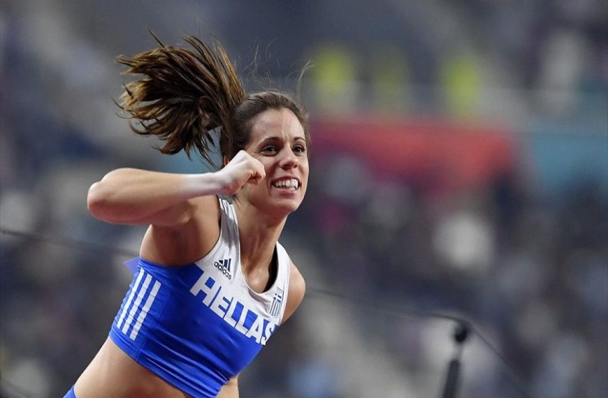 προσυπογραφω και σχολιαζω